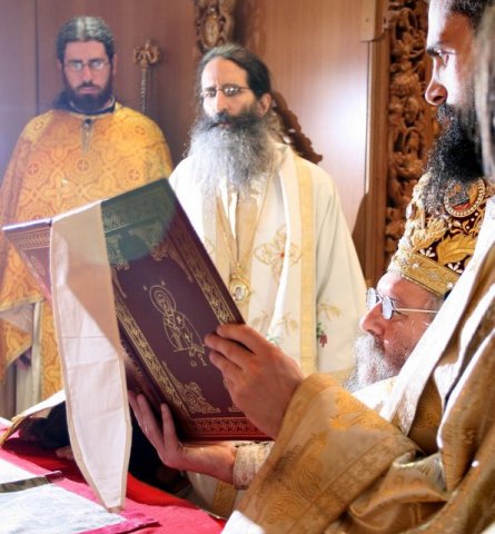 2008franastasiospriest006