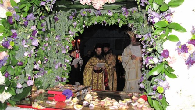 2016torontoholyweek008